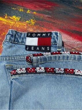 Tommy Hilfiger Light Wash Bootcut Women's Jeans Mended.